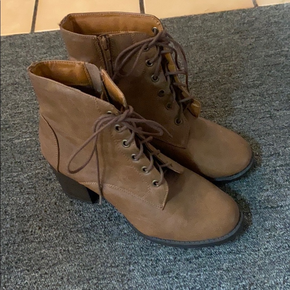 Winter boots